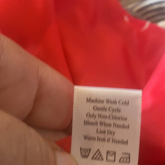 🌟NWT Cold water creek red & white jacket🌟 - Picture 12 of 12